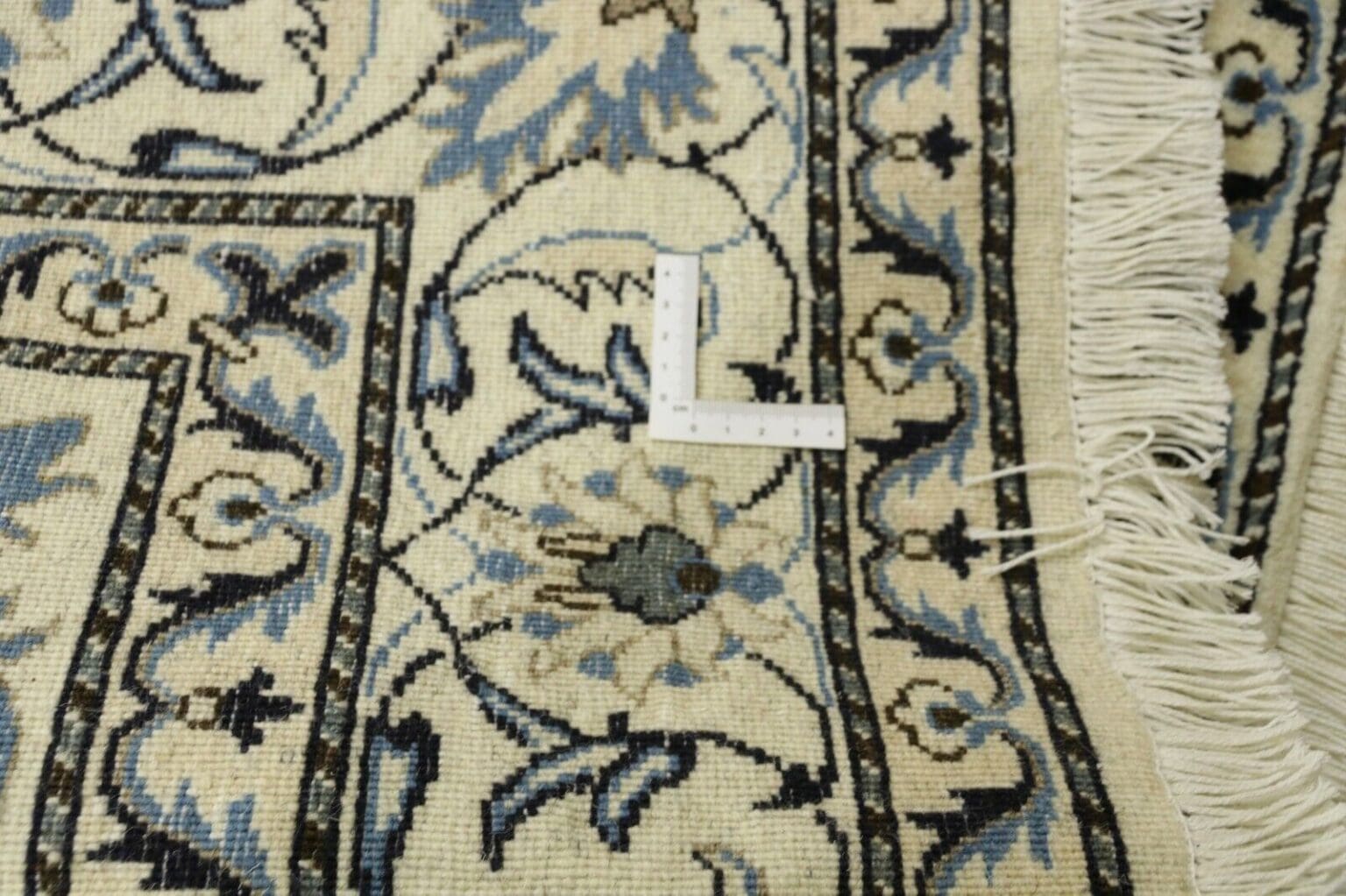 wunderschoner-orientteppich-nain-mit-seide-230-x-168-cm-ca-300000-7 Persian Rug Nain 230 x 168 cm Wool Hand-knotted