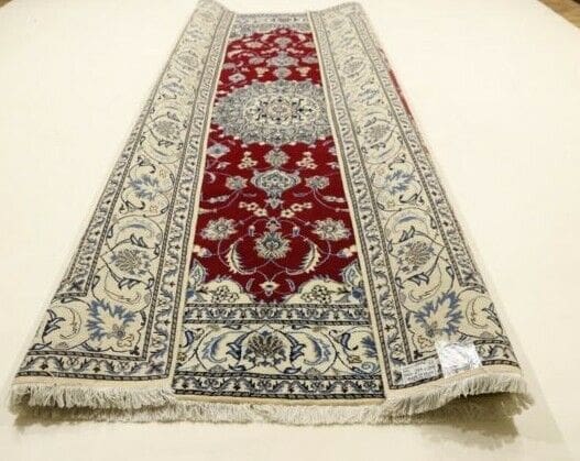 Persian Rug Nain 295 x 194 cm Wool Hand-knotted