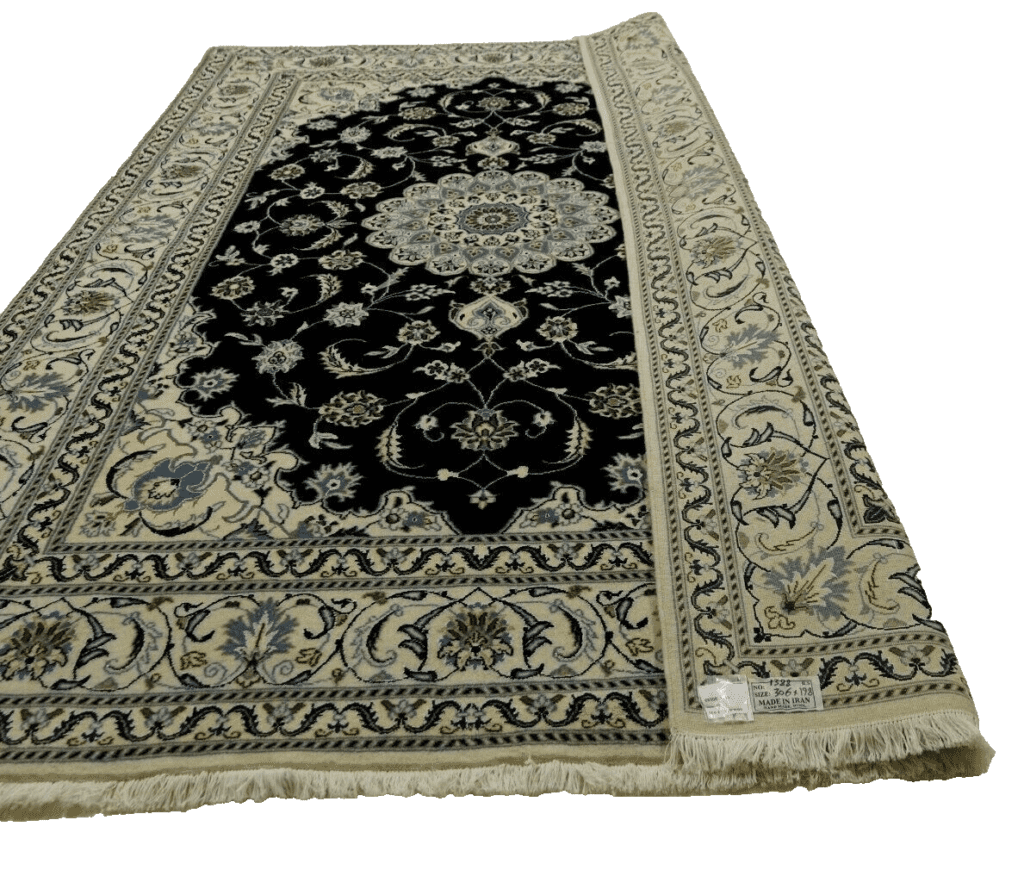 Persian Rug Nain 306 x 198 cm Wool Hand-knotted