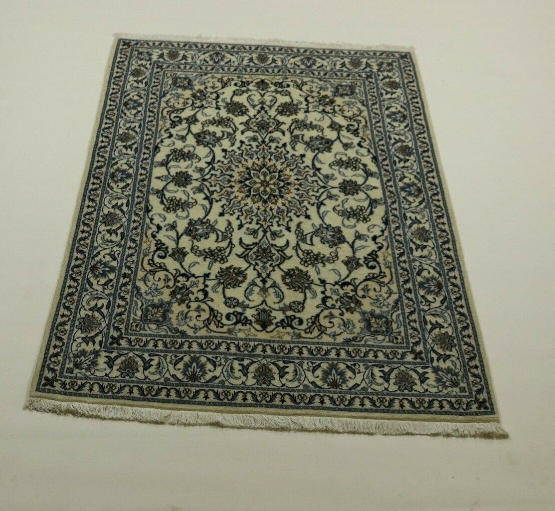 Persian Rug Nain 205 x 146 cm Wool Hand-knotted