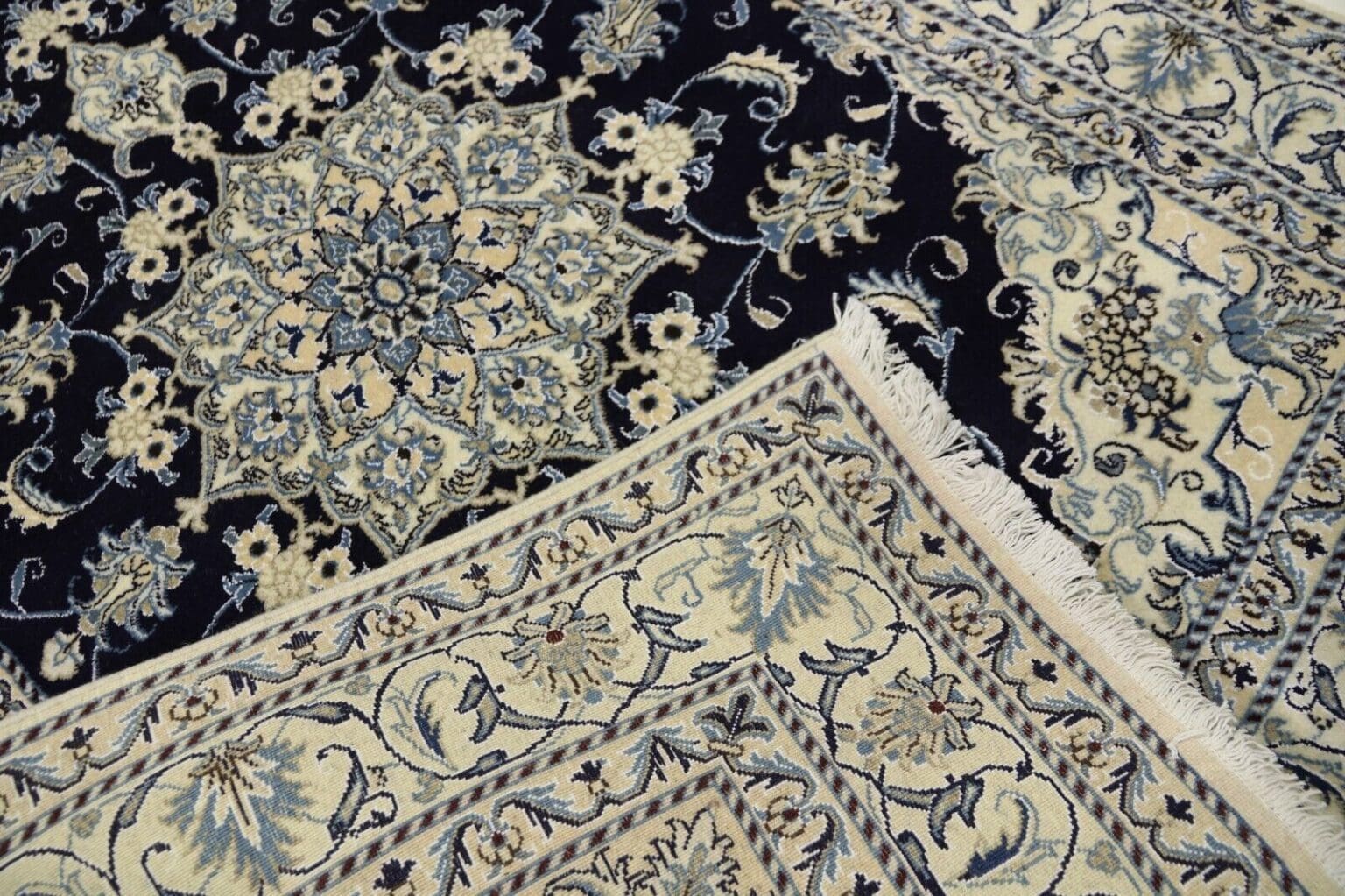 Oriental Rug Nain 198x146 cm Wool Hand-knotted