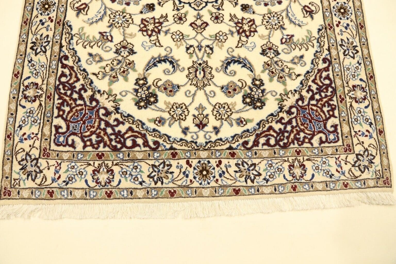 wunderschoner-super-nain-9-la-perserteppich-147-x-100-cm-500000-2 Persian Rug Nain 147 x 100 cm Cork Wool Hand-knotted