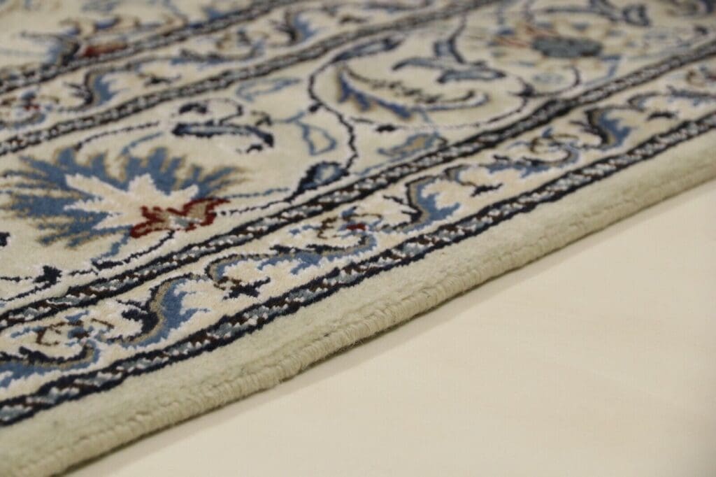 Persian Rug Nain 235 x 168 cm Wool Hand-knotted