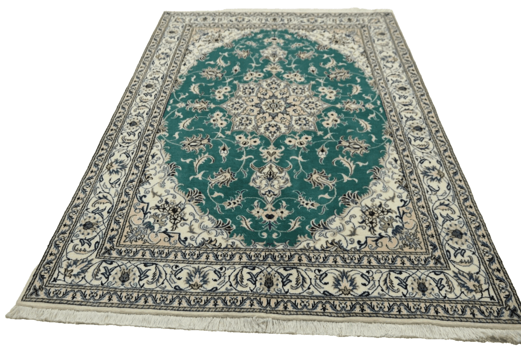 Persian Rug Nain 235 x 169 cm Wool Hand-knotted