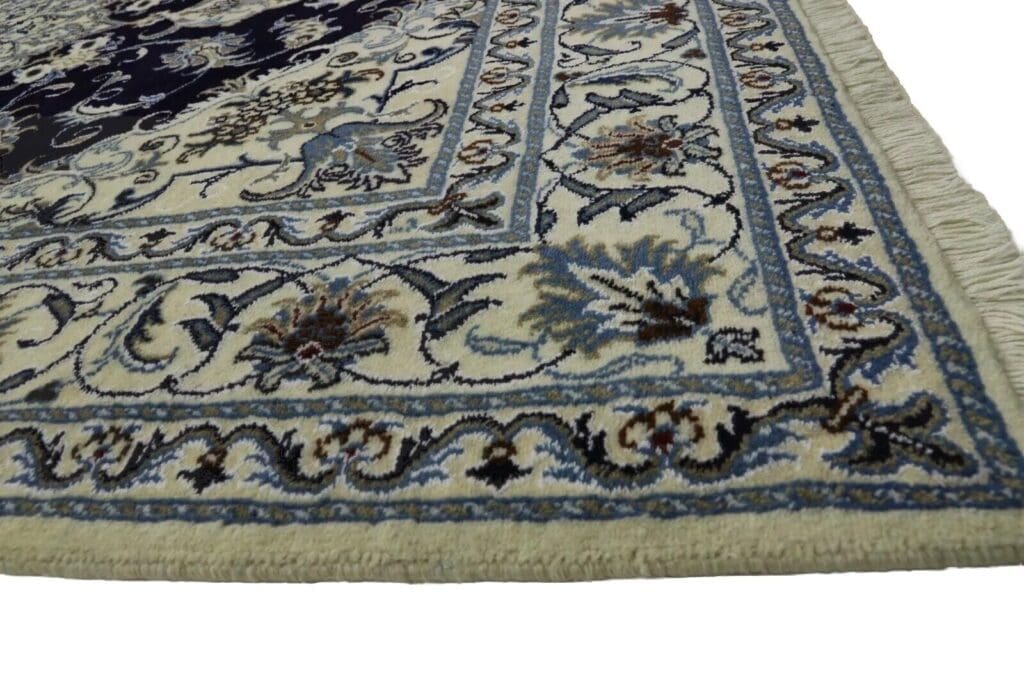 Persian Rug Nain 200 x 149 cm Wool Hand-knotted