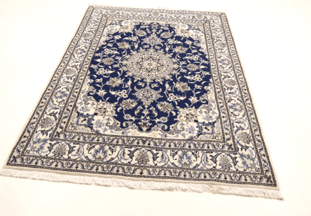 Persian Rug Nain 215 x 153 cm Wool Hand-knotted