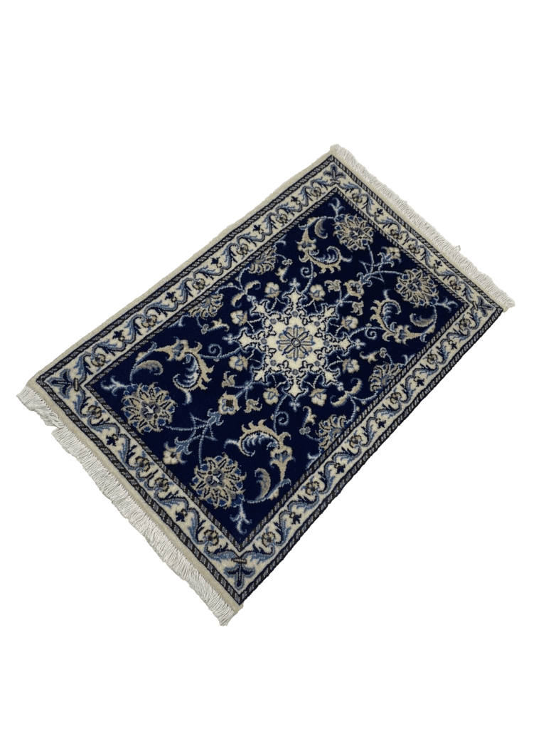 Persian Rug Nain 90 x 60 cm Wool Hand-knotted