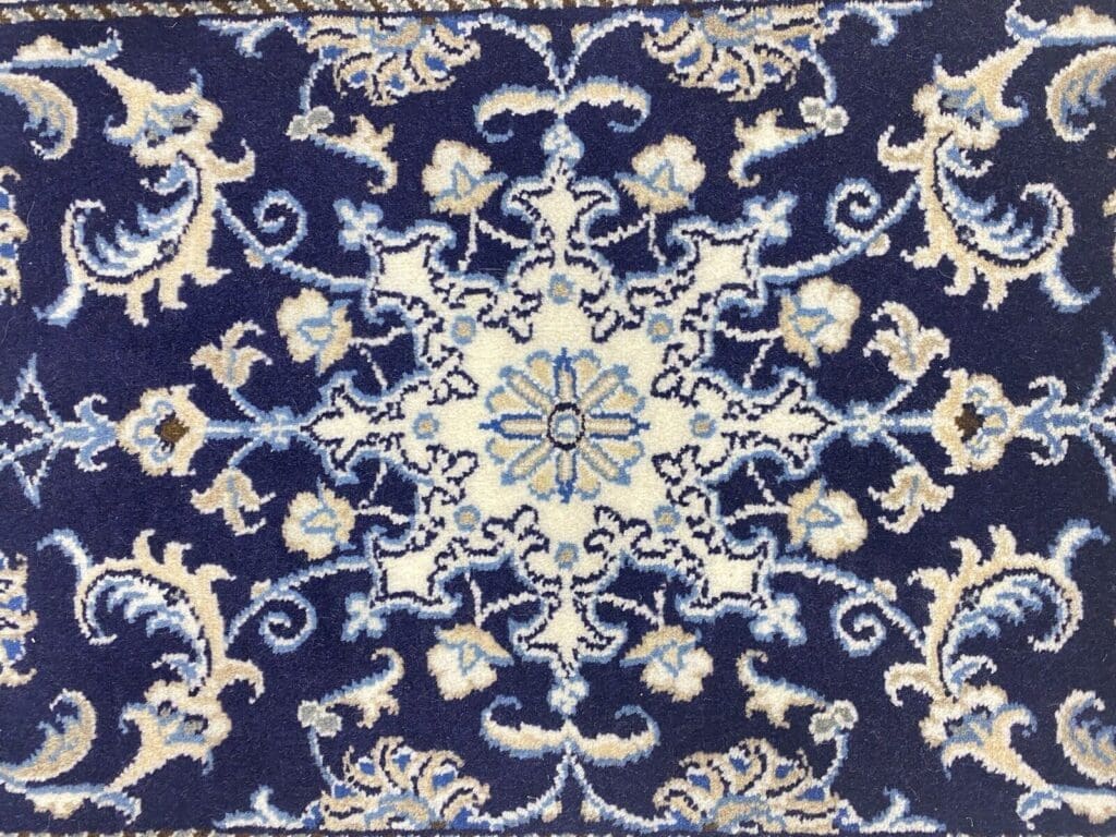 Persian Rug Nain 90 x 60 cm Wool Hand-knotted