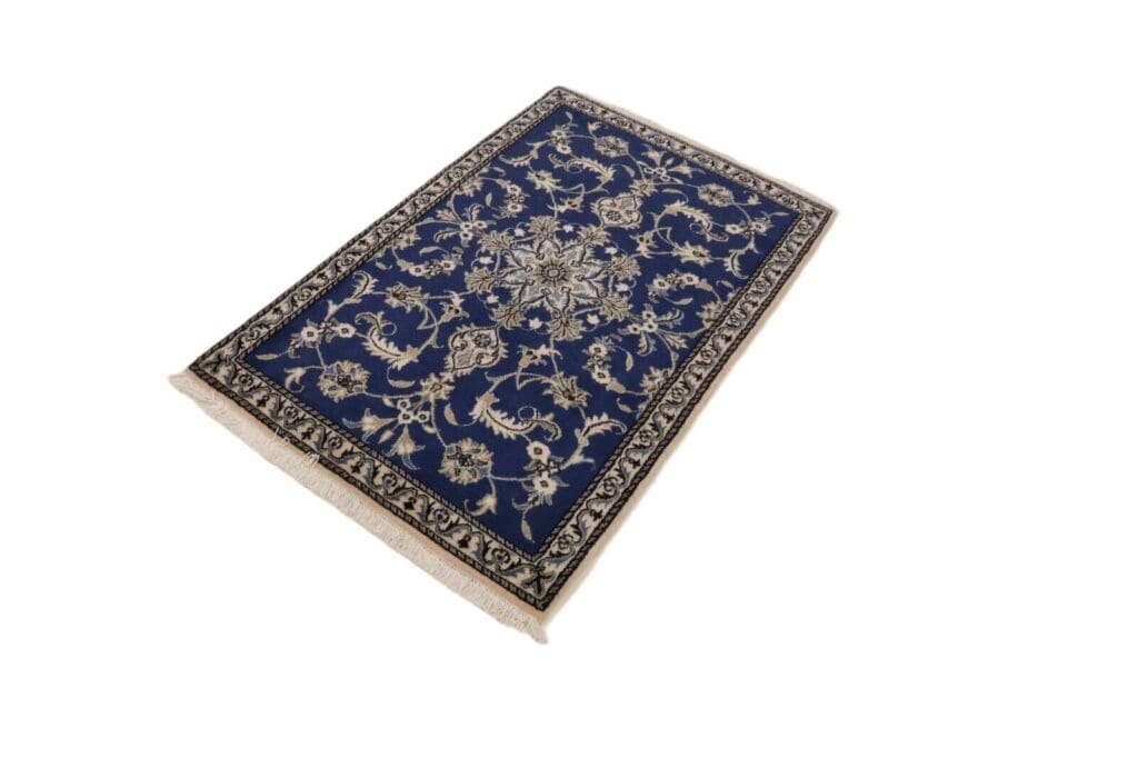 Persian Rug Nain 135 x 89 cm Wool Hand-knotted