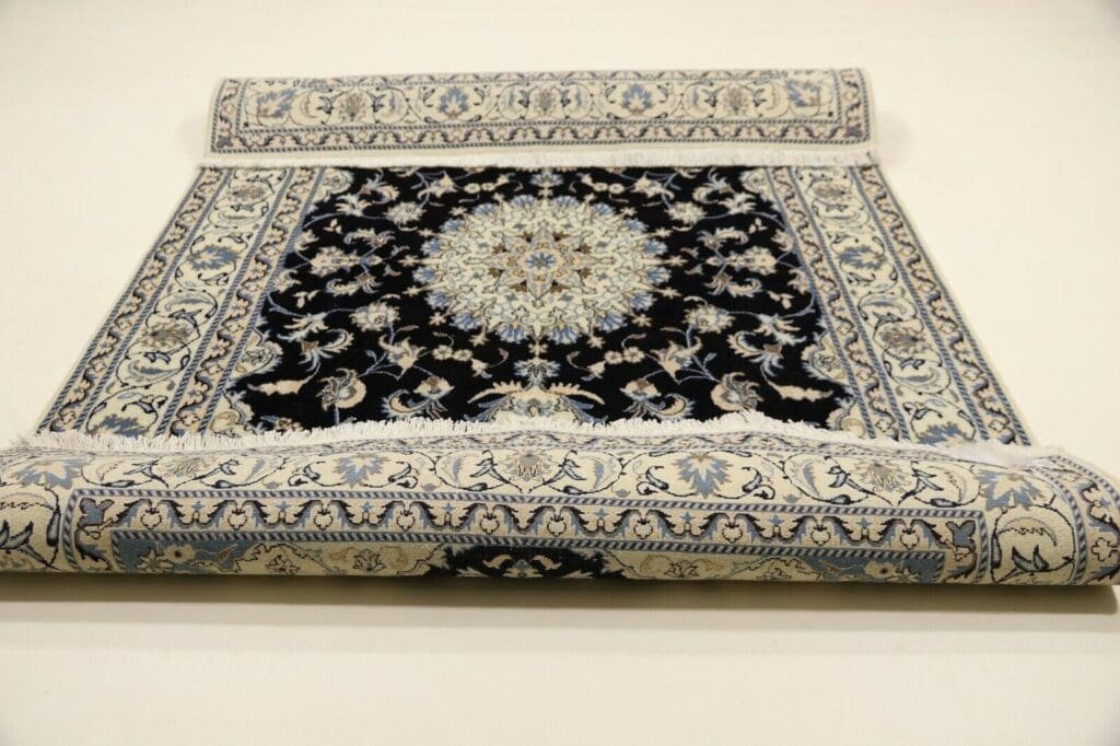 Persian Rug Nain 240 x 170 cm Wool Hand-knotted