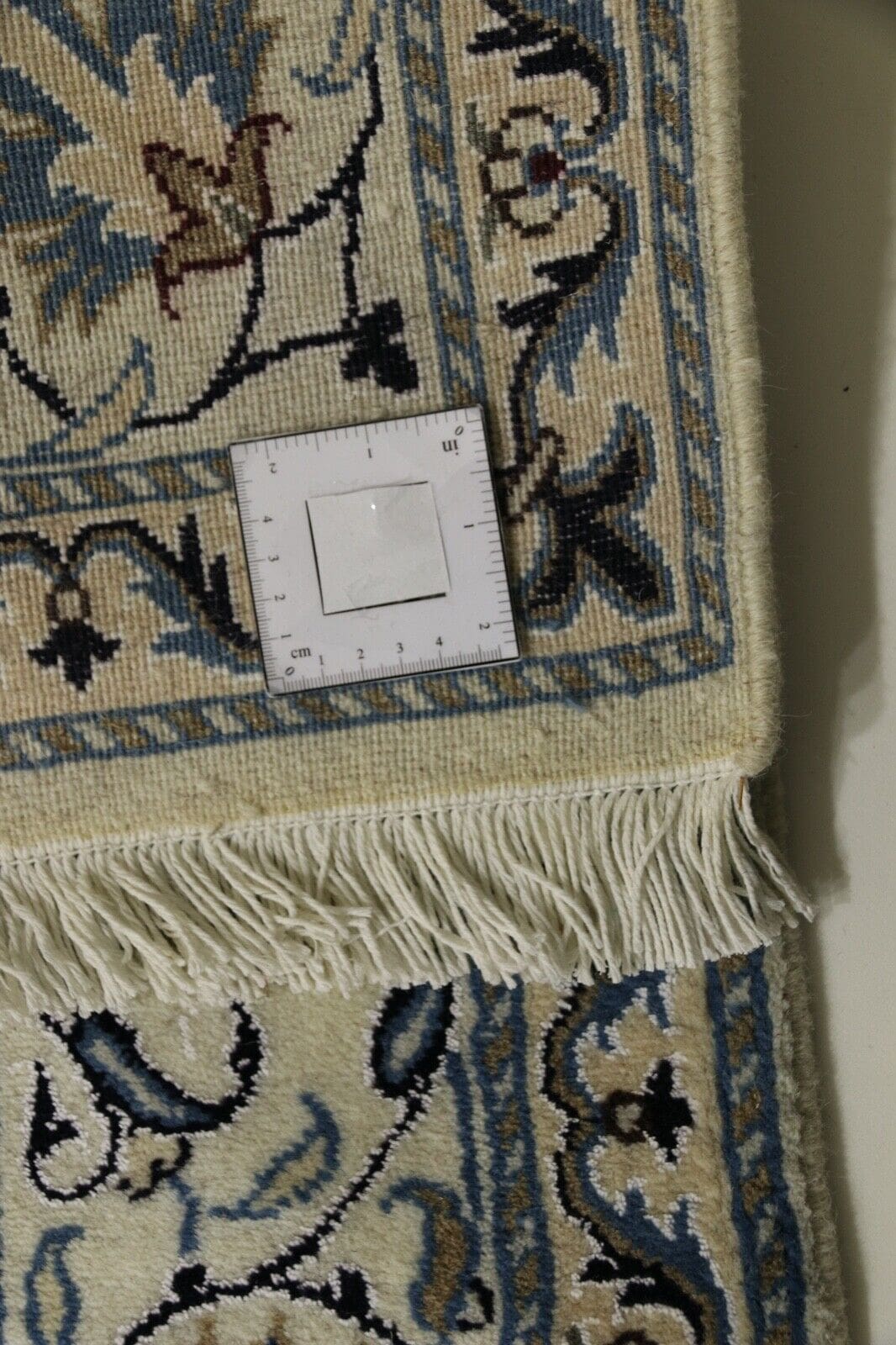 Persian Rug Nain 243 x 163 cm Wool Hand-knotted