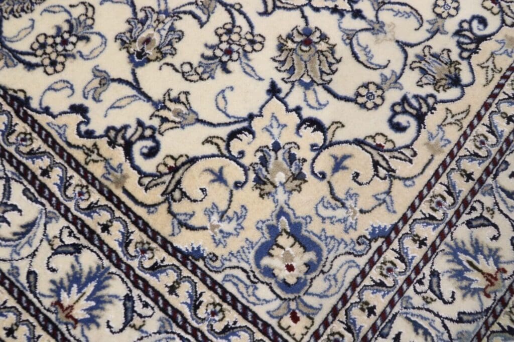 Persian Rug Nain 193 x 150 cm Wool Hand-knotted