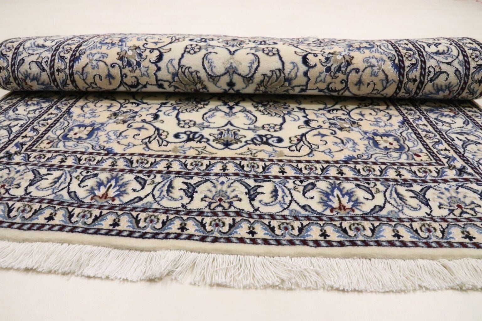 Persian Rug Nain 193 x 150 cm Wool Hand-knotted