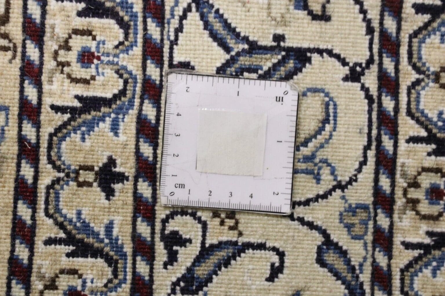 Persian Rug Nain 193 x 150 cm Wool Hand-knotted