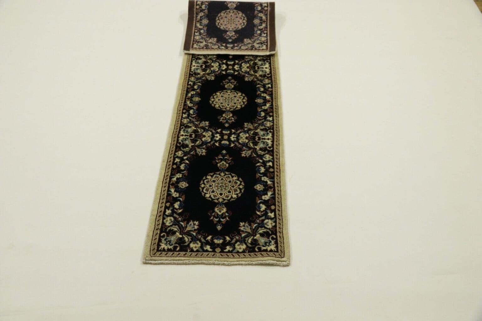 Persian Rug Nain 259 x 58 cm Wool Hand-knotted
