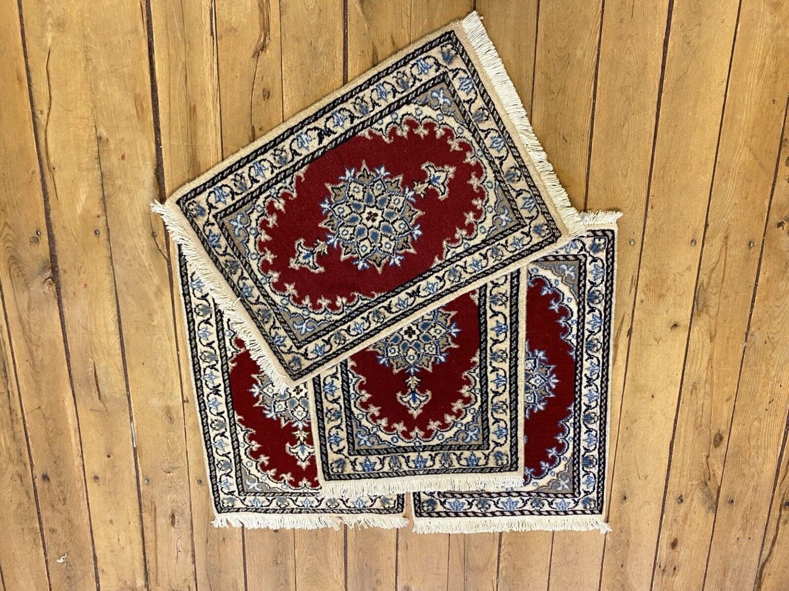 Persian Rug Nain 60 x 40 cm Wool Hand-knotted