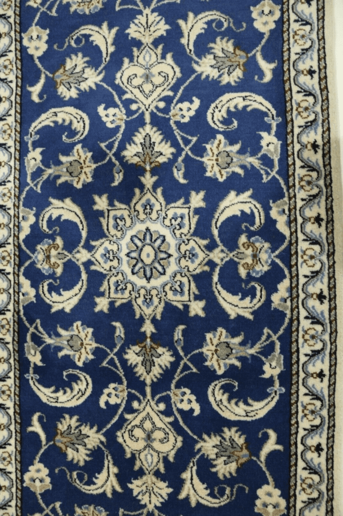 Persian Rug Nain 135 x 70 cm Wool Hand-knotted
