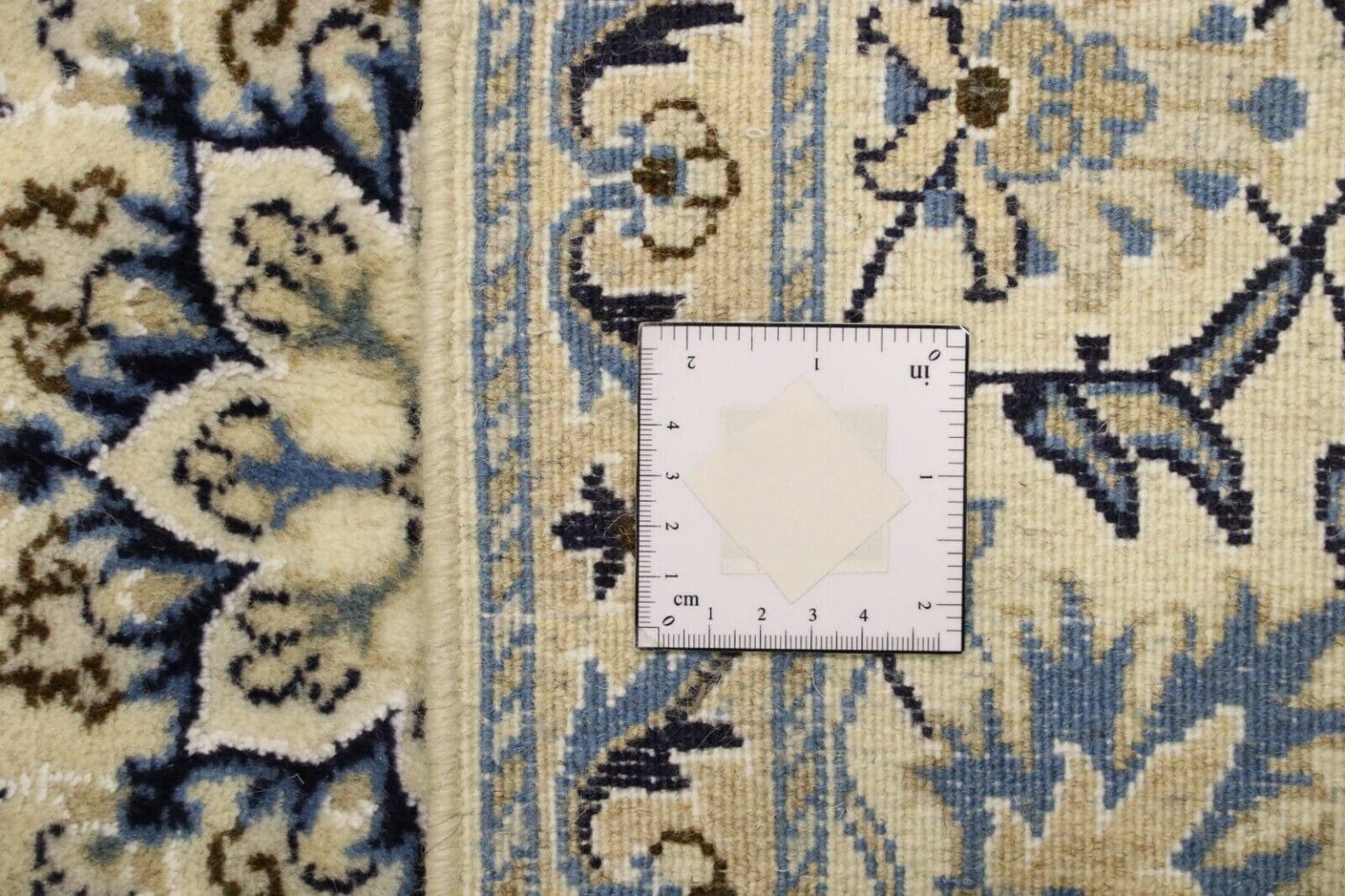 Persian Rug Nain 200 x 145 cm Wool Hand-knotted