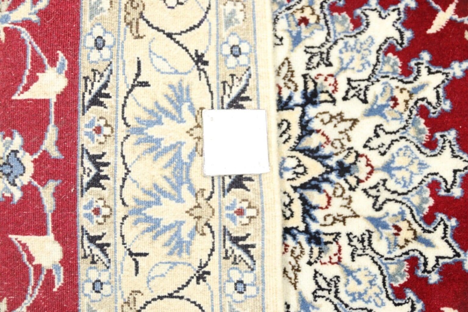 Persian Rug Nain 203 x 145 cm Wool Hand-knotted