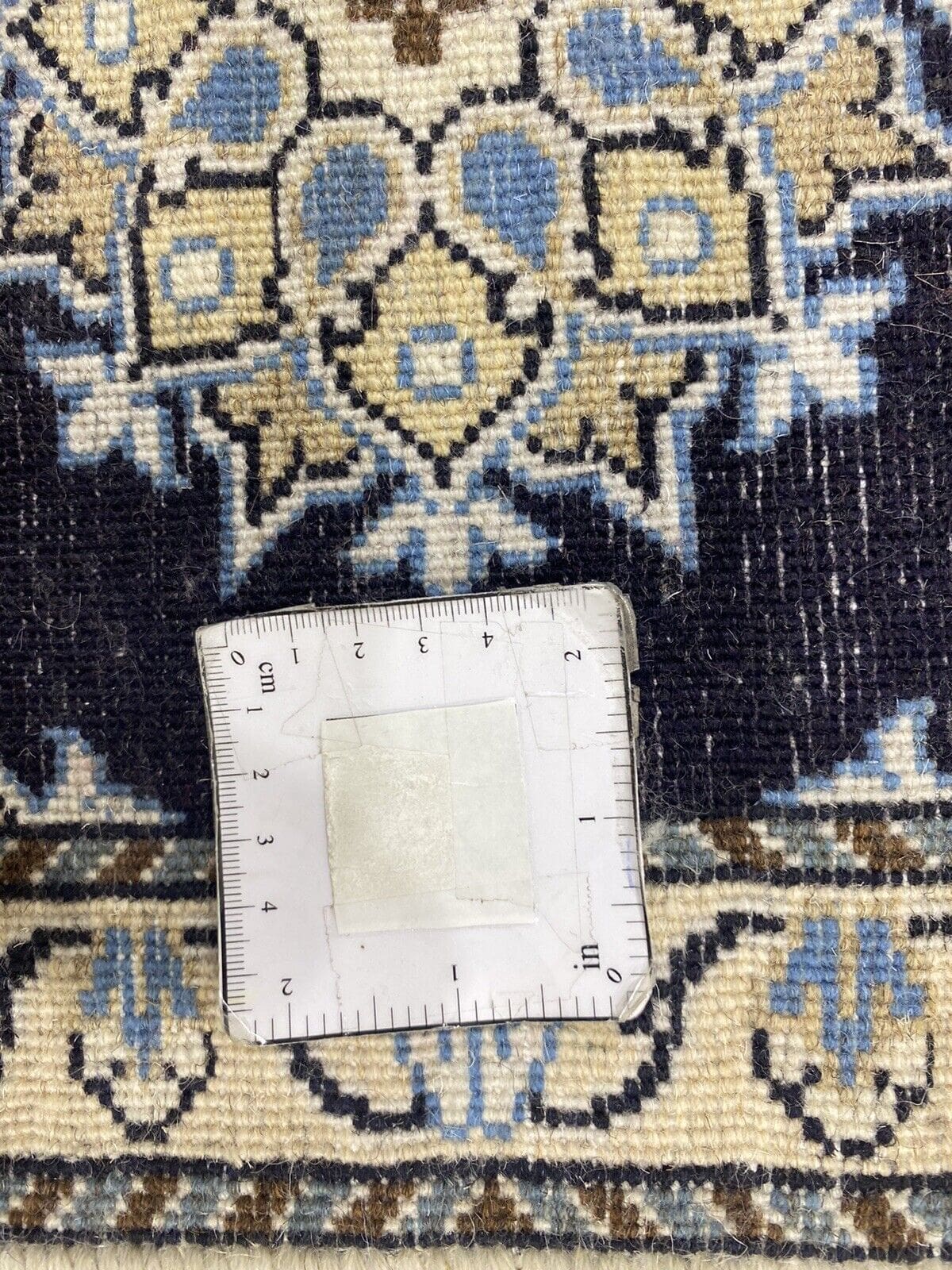 Persian Rug Nain 60 x 40 cm Wool Hand-knotted