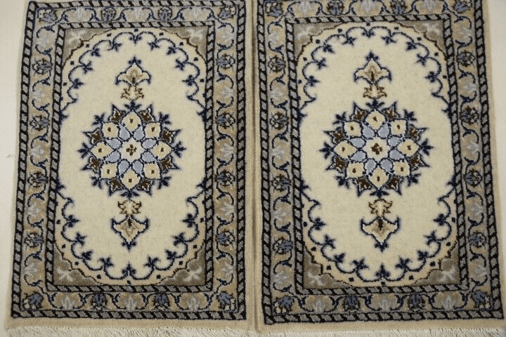 Persian Rug Nain 60 x 40 cm Wool Hand-knotted