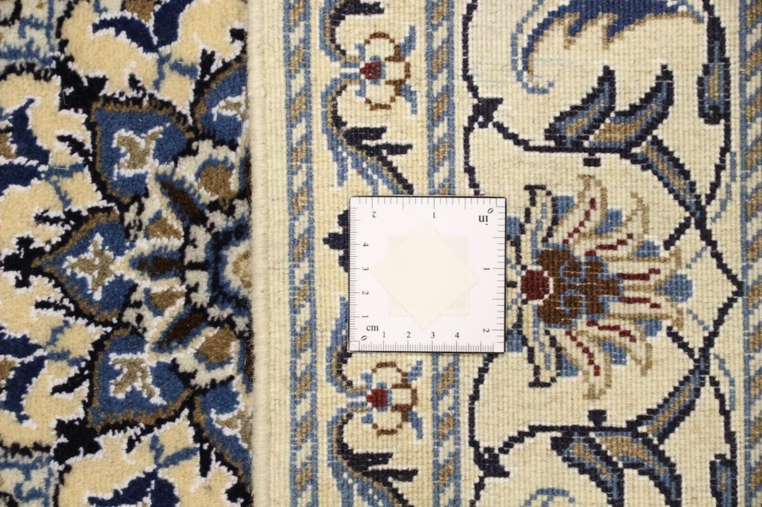 Persian Rug Nain 206 x 147 cm Wool Hand-knotted