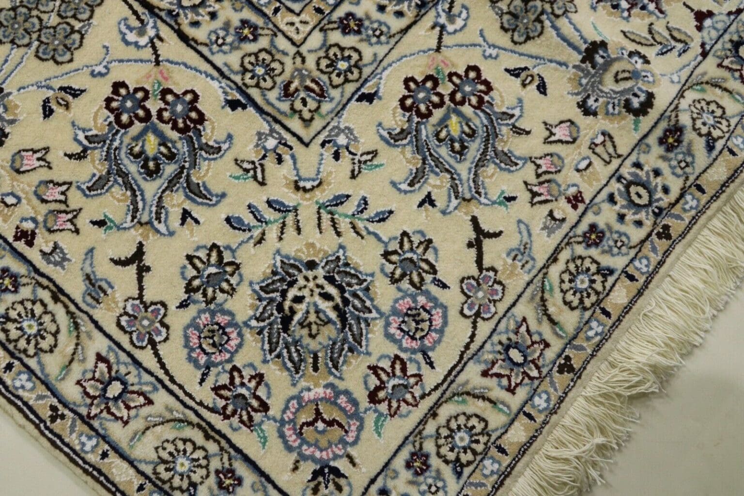 Persian Rug Nain 350 x 246 cm Wool Hand-knotted