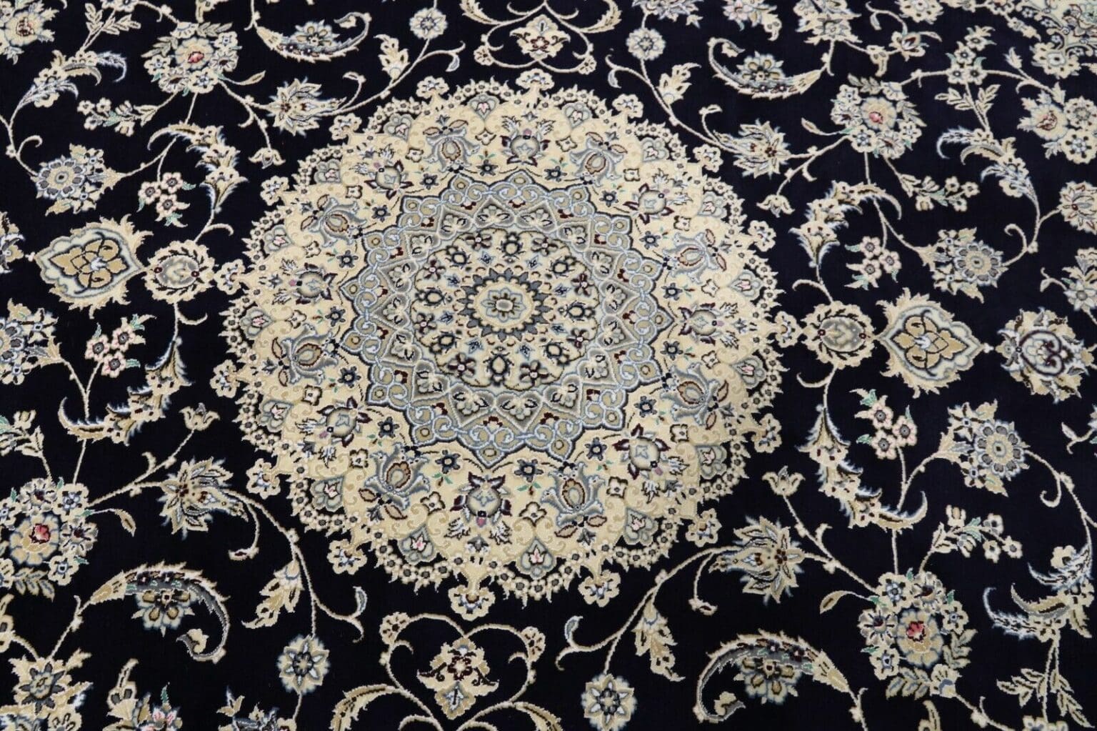 Persian Rug Nain 350 x 246 cm Wool Hand-knotted