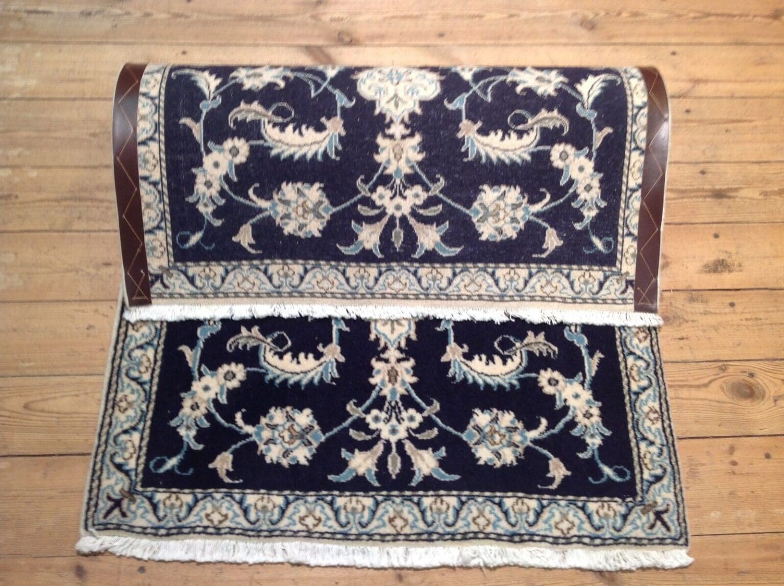 Persian Rug Nain 138 x 94 cm Wool Hand-knotted