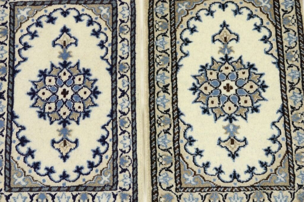 Persian Rug Nain 60 x 40 cm Wool Hand-knotted