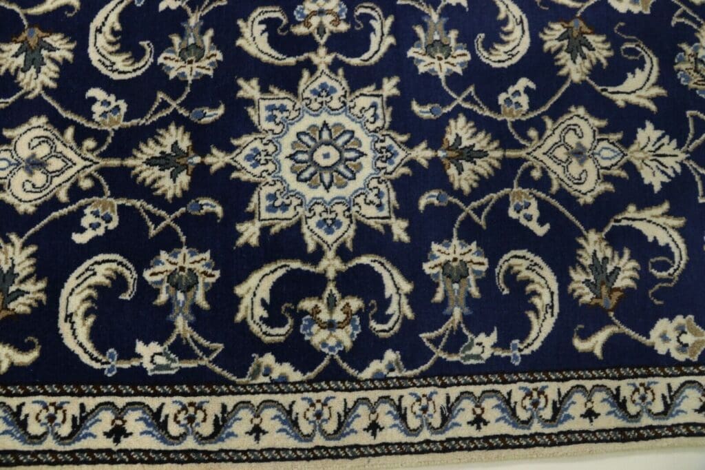 Persian Rug Nain 135 x 70 cm Wool Hand-knotted