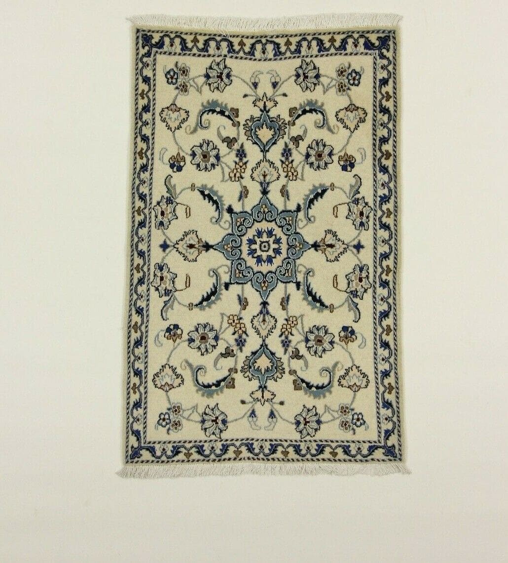 Persian Rug Nain 137 x 85 cm Wool Hand-knotted