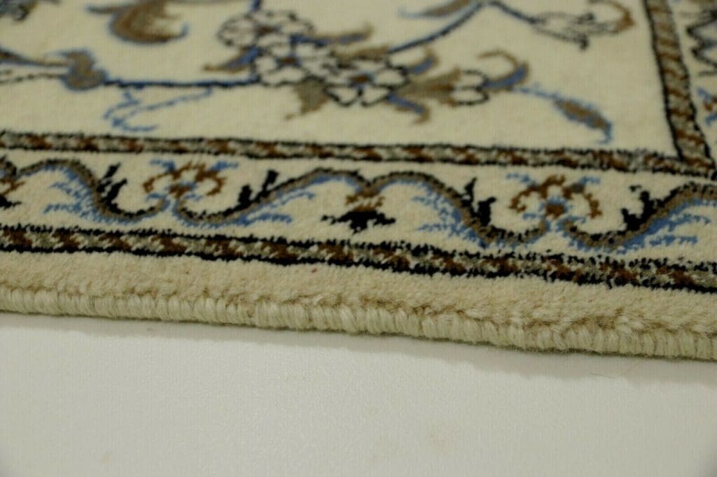 Persian Rug Nain 142 x 86 cm Wool Hand-knotted