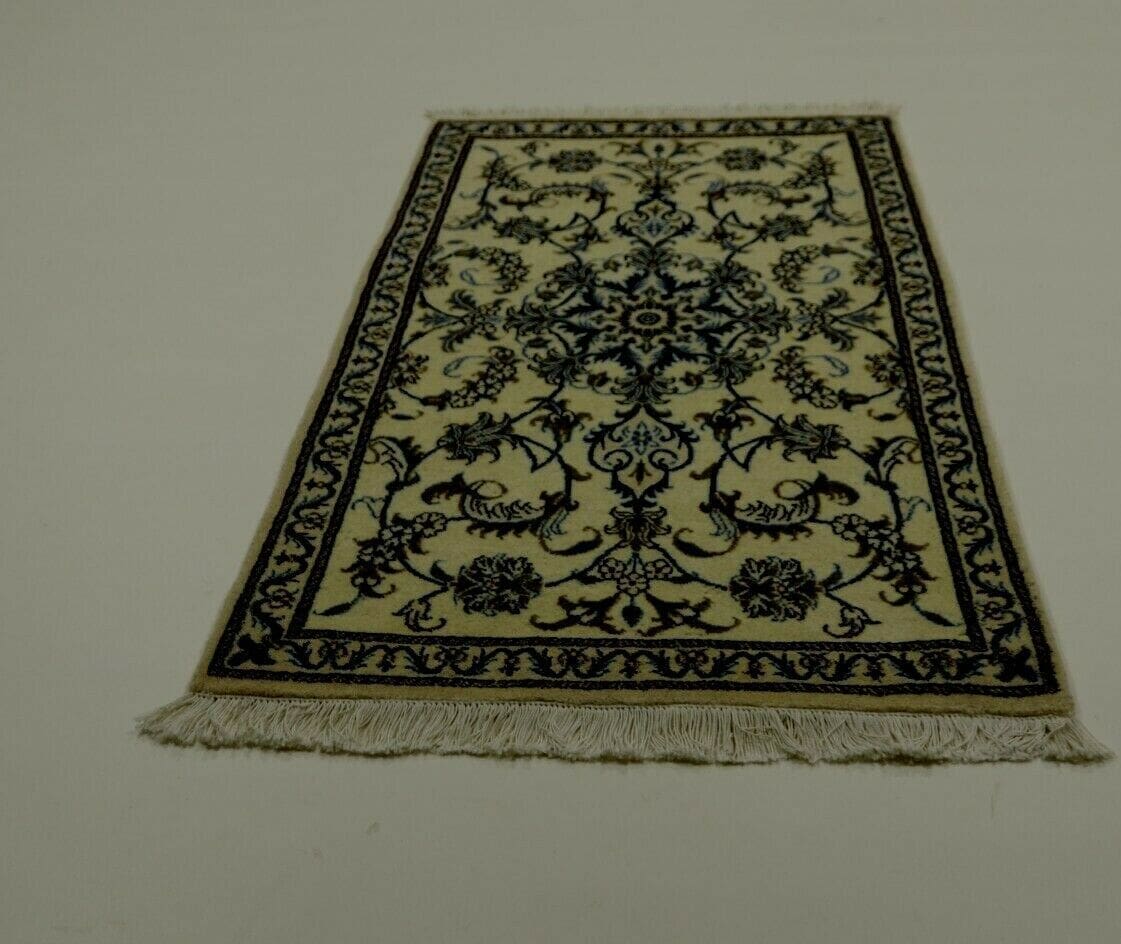 Persian Rug Nain 142 x 86 cm Wool Hand-knotted
