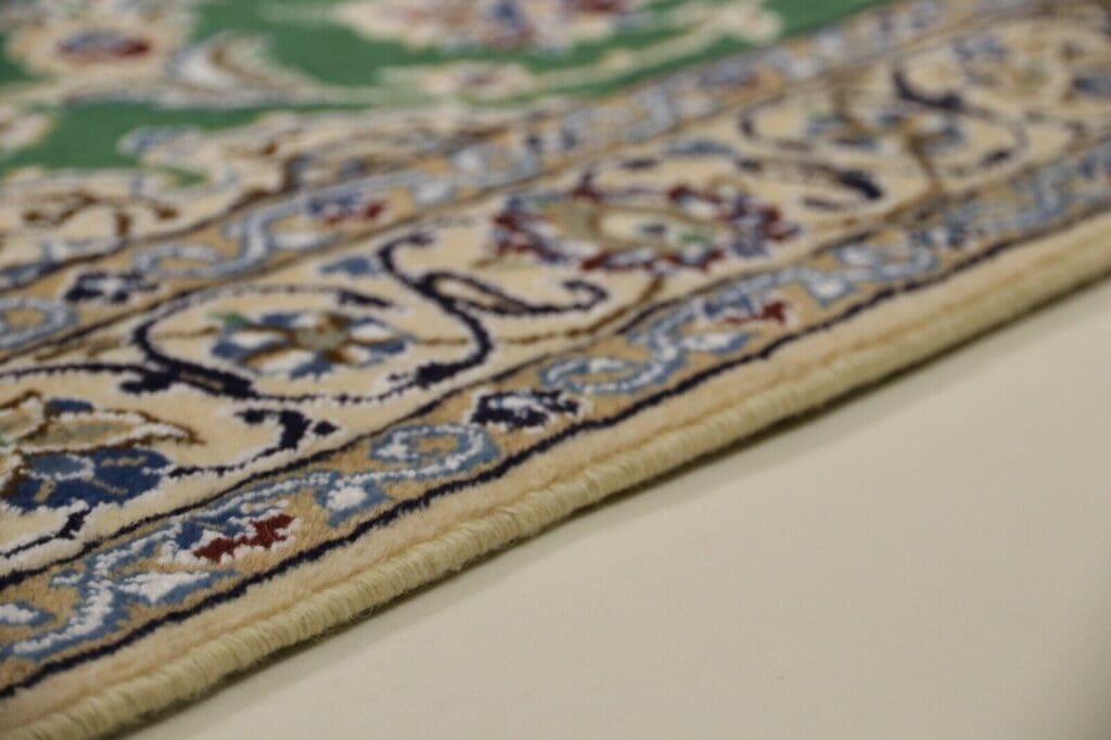 Persian Rug Nain 178 x 120 cm Wool Hand-knotted