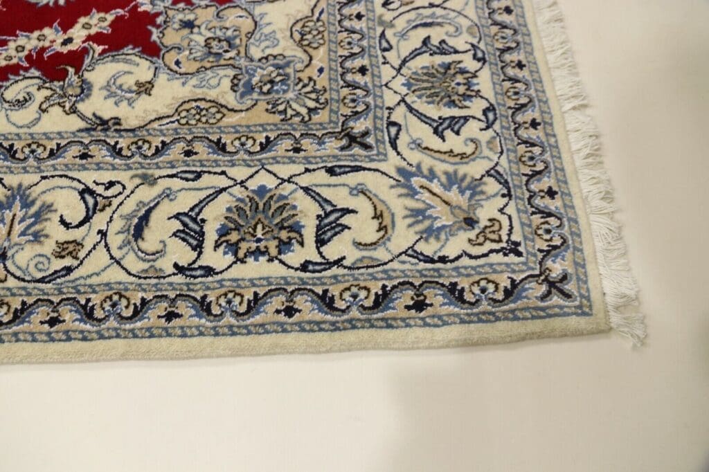 Persian Rug Nain 295 x 193 cm Wool Hand-knotted