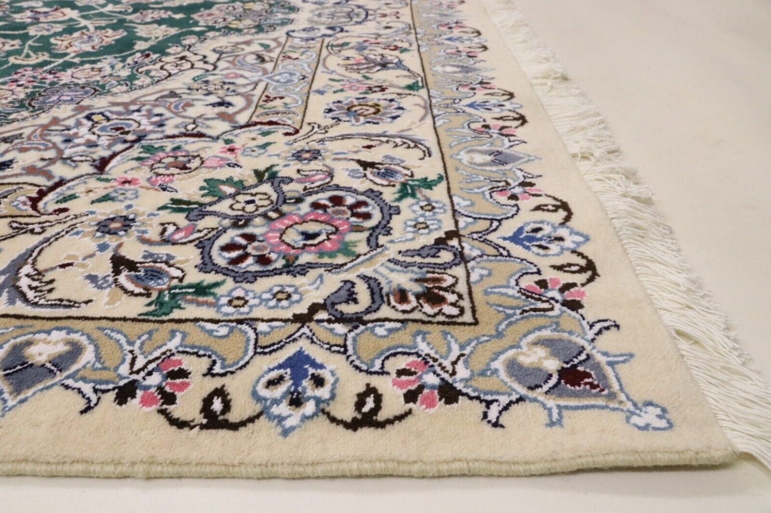 Persian Rug Nain 257 x 158 cm Wool Hand-knotted