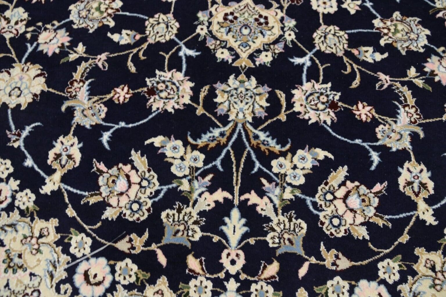 Persian Rug Nain 310 x 210 cm Wool Hand-knotted