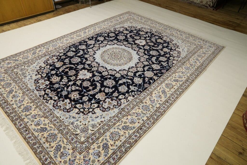 Persian Rug Nain 356 x 248 cm Wool Hand-knotted