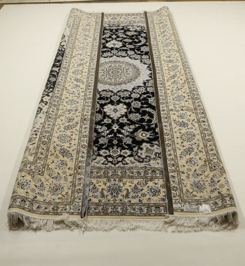 Persian Rug Nain 356 x 248 cm Wool Hand-knotted