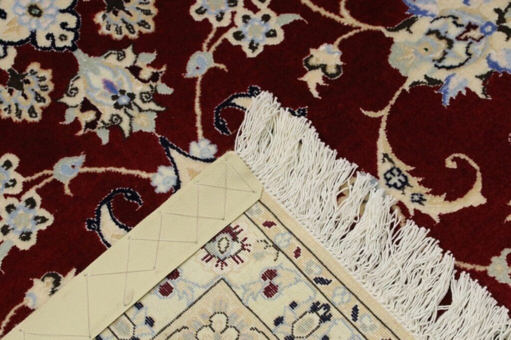Persian Rug Nain 241 x 156 cm Wool Hand-knotted