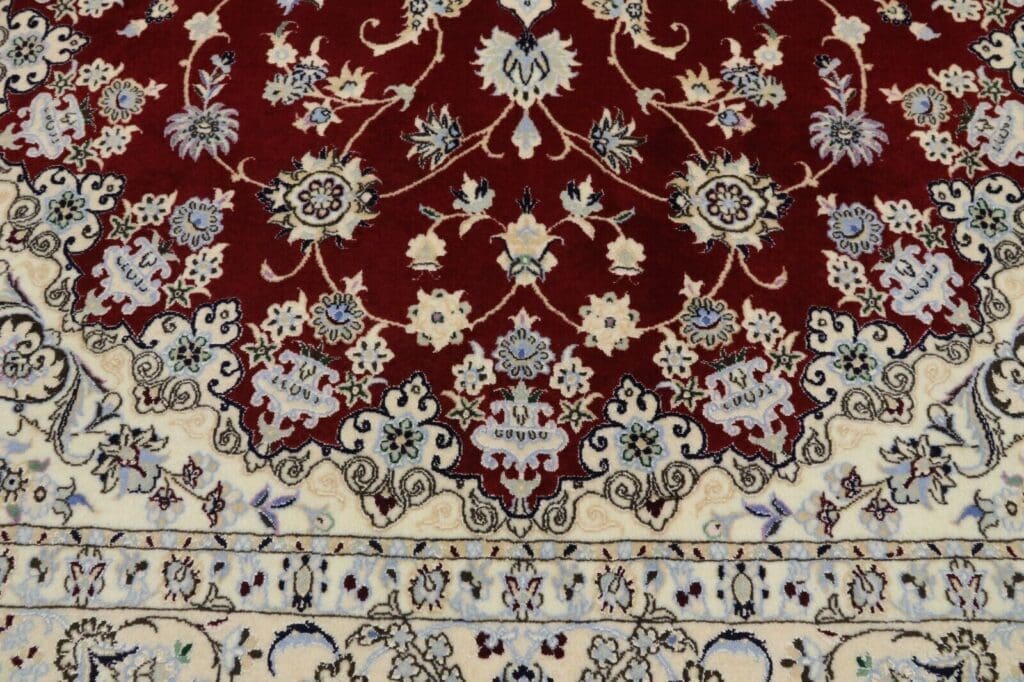 Persian Rug Nain 241 x 156 cm Wool Hand-knotted