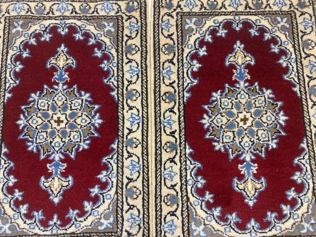 Persian Rug Nain 60 x 40 cm Wool Hand-knotted