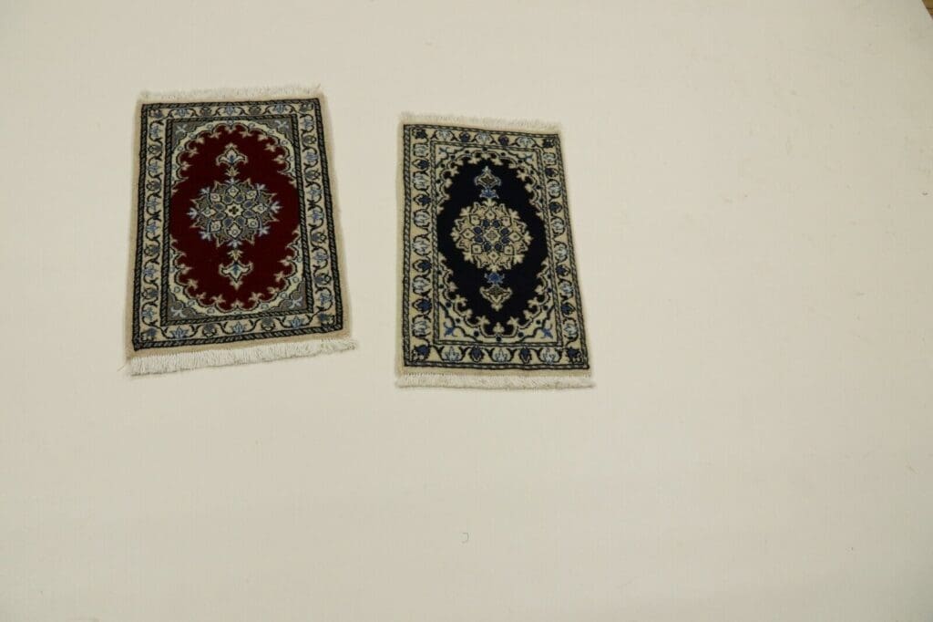 Persian Rug Nain 60 x 40 cm Wool Hand-knotted