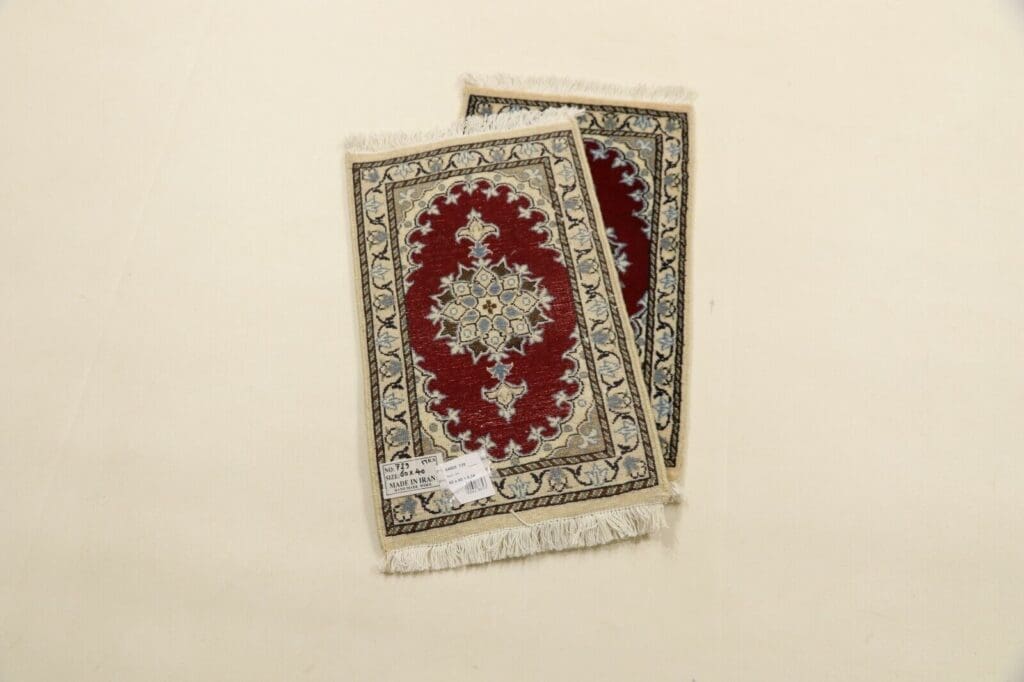 Persian Rug Nain 60 x 40 cm Silk Hand-knotted (Sold)