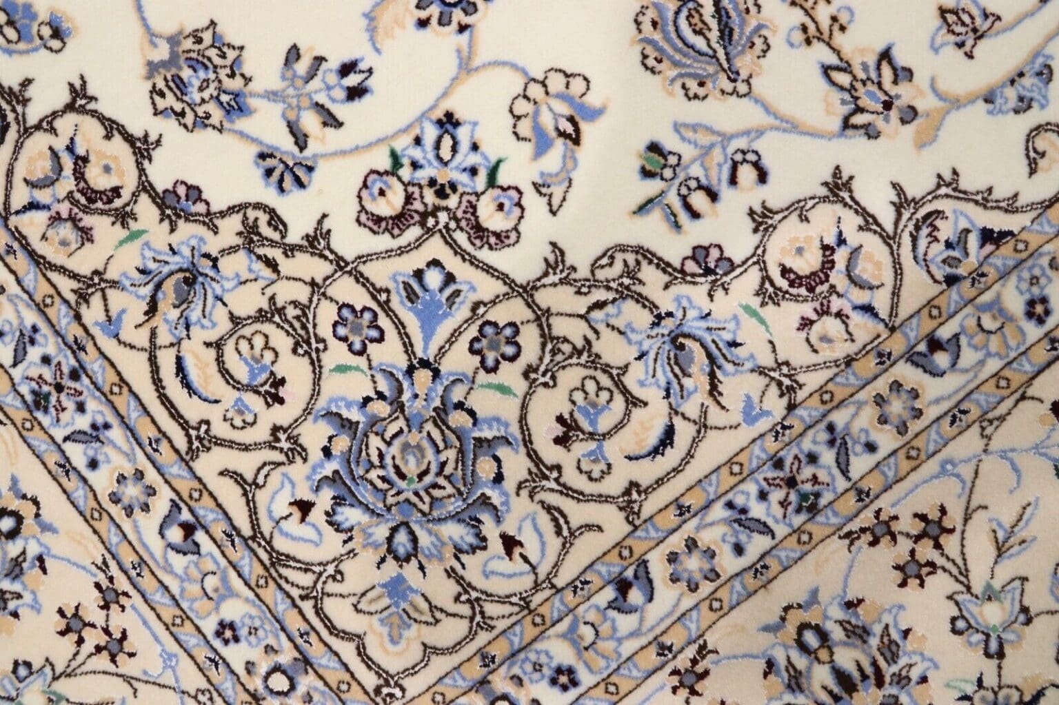 Persian Rug Nain 204 x 206 cm Cork wool Hand-knotted