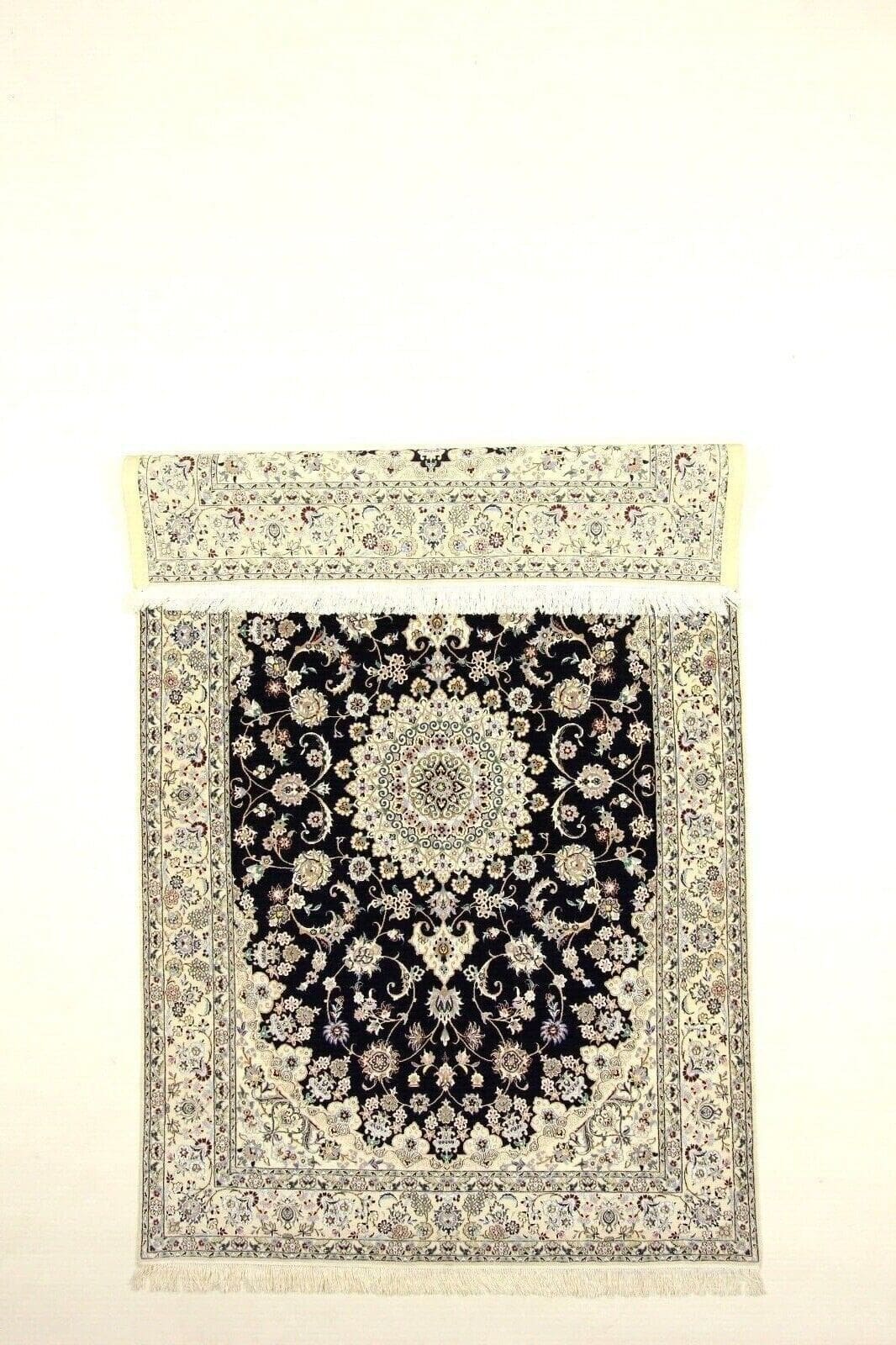 Persian Rug Nain 240 x 154 cm Wool Hand-knotted