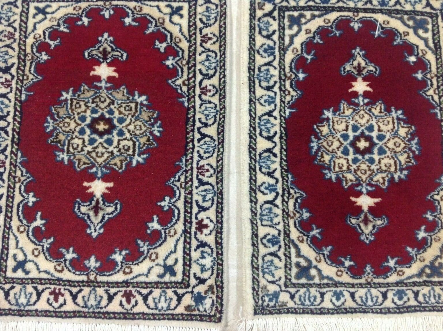 Persian Rug Nain 60 x 40 cm Wool Hand-knotted