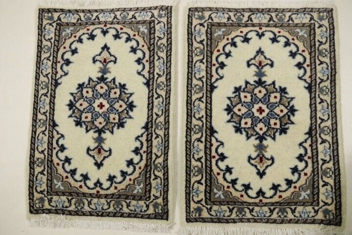 Persian Rug Nain 60 x 40 cm Wool Hand-knotted