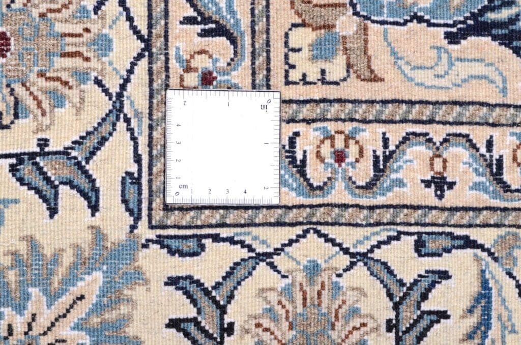 Persian Rug Nain 197 x 147 cm Wool Hand-knotted